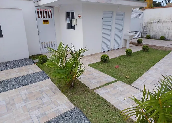 Apto 2 Dorm, A 250M Praia Do Indaia, Aceitamos Pet